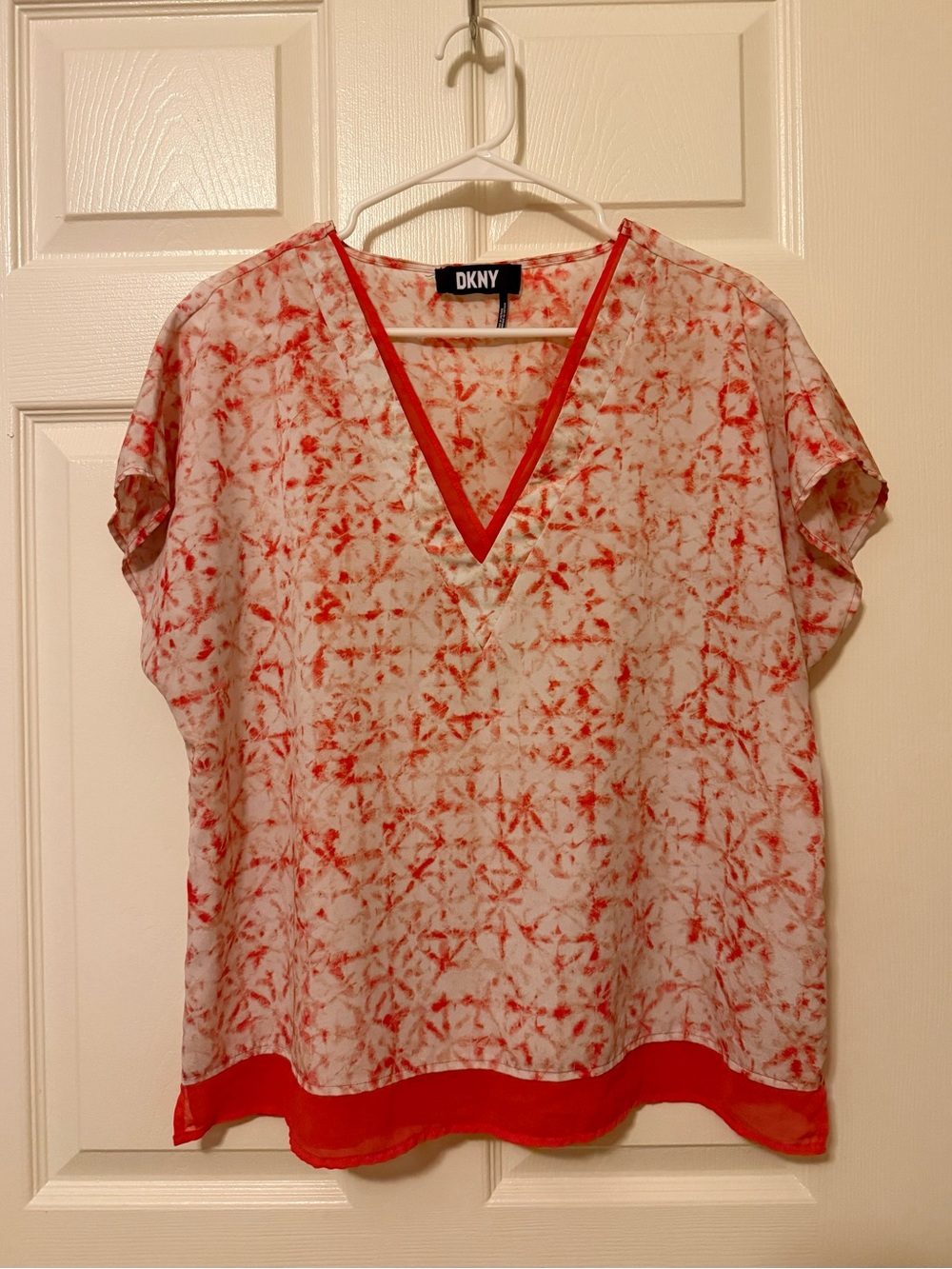 DKNY Orange and White Tie-Dye V-Neck Blouse
